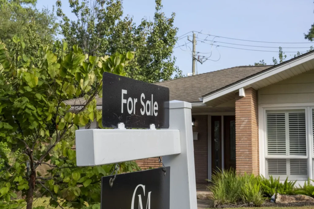 Mortgage Rates Dropping in 2026 Impact on Selling Your House As Is